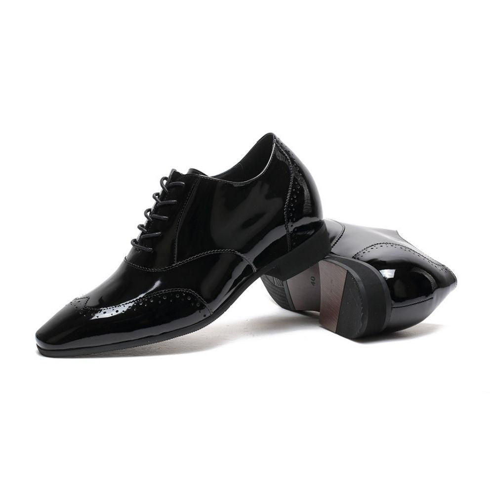 Pair of Black patent leather shoes  7cm hidden heel