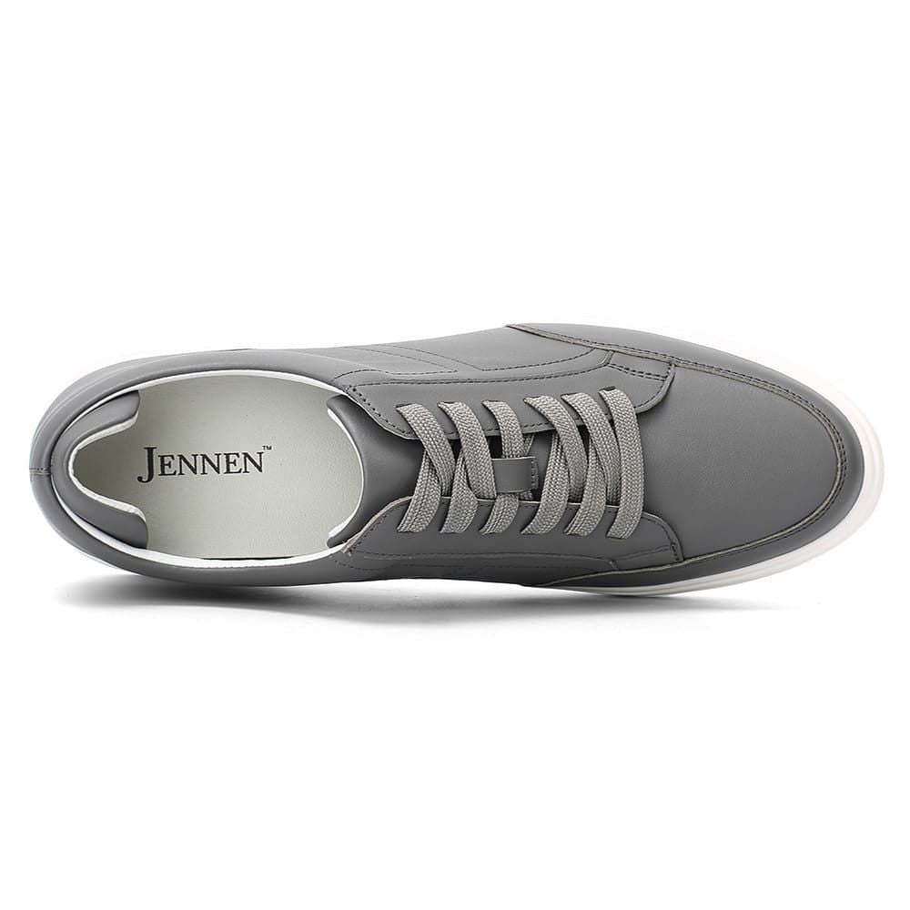 Casual wear elevator shoes with built-in lifts