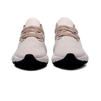 Stylish beige men’s sneakers by JENNEN featuring cushioned comfort layer, mesh upper, and hidden lift insole.