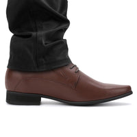 Elegant brown vegan height-increasing dress shoes for men offering 8cm boost with hidden insole lift and cushioned comfort layer.